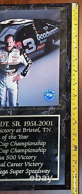 15 Nascar Driver DALE EARNHARDT SR. 1951 2001 Commemorative Plaque Photo