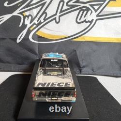 Action Racing Collectables 124 Diecast Ty Majeski #44 2019 Silverado Autograph