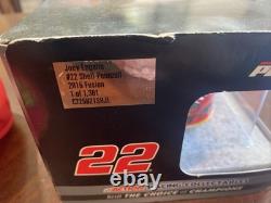 Joey Logano #22 Shell-PennzoilNASCAR 2015 Lionel Racing 124 Diecast Ford Fusion