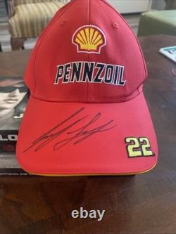 Joey Logano #22 Shell-PennzoilNASCAR 2015 Lionel Racing 124 Diecast Ford Fusion