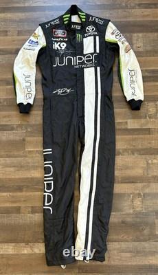 Kyle Busch NASCAR Bristol Race Worn Used Driver Suit Photo Matched Auto Signed