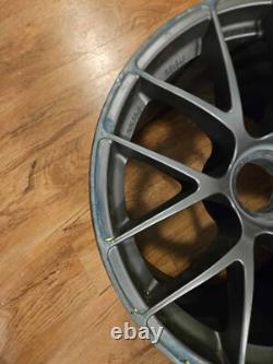 Kyle Larson #5 Race Used Tire Rim Wheel HMS NASCAR Hendrickcars.com Hendrick