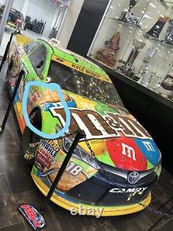 NASCAR Championship Year #18 Kyle Busch Fender JGR Certification