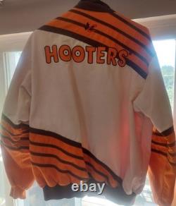Nascar Mens Size M Alan Kulwicki Hooters Snap Button Jacket Chase Authentics
