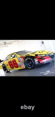 Rusty Wallace 2004 Race Used Firesuit Worn PHOTOMATCHED to Phoenix Drivers Suit Rusty Wallace 2004 Race Used Firesuit Worn PHOTOMATCHED to Phoenix Drivers Suit
