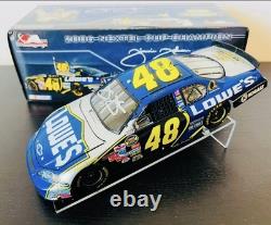 SIGNED 2006' Jimmie Johnson #48 Lowe's 1st Championship Win? Edition 1/24