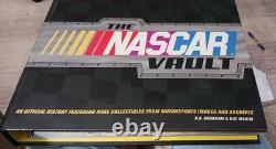 Vintage tony stewart racing jacket size men's large and book