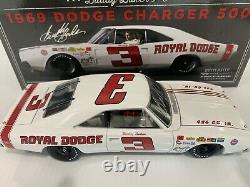 1969 #3 Buddy Baker Dodge Charger 500 University Racing Autographié Coa