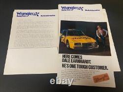 1981 Dale Earnhardt #2 Wrangler Kit de presse/Informations médias Champion de 1980