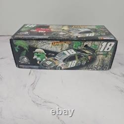 2008 NASCAR Racing Kyle Busch #18 M&Ms Indiana Jones Camry 1/24 Diecast DÉFECTUEUX