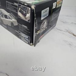 2008 NASCAR Racing Kyle Busch #18 M&Ms Indiana Jones Camry 1/24 Diecast DÉFECTUEUX