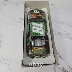 2008 NASCAR Racing Kyle Busch #18 M&Ms Indiana Jones Camry 1/24 Diecast DÉFECTUEUX