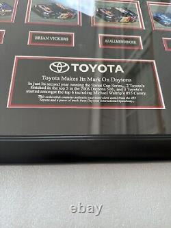 2008 Toyota marque son empreinte sur le Daytona 500 Encadré Waltrip NASCAR Course Utilisé Métal