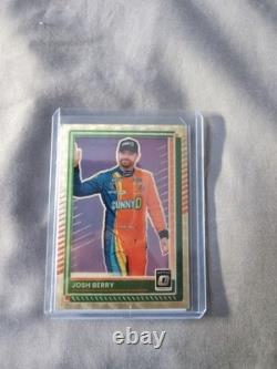 2025 Donruss Racing Josh Berry Vinyle Or 1/1