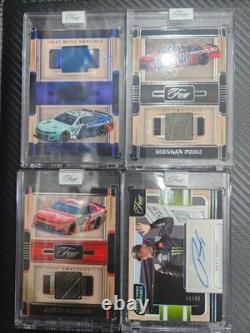 2025 Panini Turn Four Racing Lot 41 cartes (Numérotées, Reliques, Autos) NASCAR 2025 Panini Turn Four Racing Lot 41 cartes (Numérotées, Reliques, Autos) NASCAR