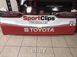 #20 Erik Jones 2019 Sportclips Nascar Race De Tôle D'occasion Toyota Bumper Arrière
