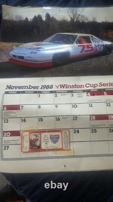 6 Annales Classiques de la Série Winston Cup de Nascar et Calendrier avec Billets Originaux