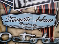 Bannière de l'exposition de voiture Stewart-Haas Racing SHR 2014 Chevy Chevrolet NASCAR SHR Tony