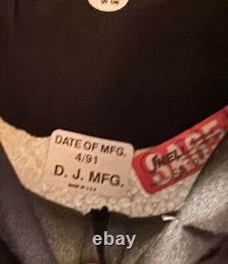 Casque Simpson utilisé lors de la course de légendes NASCAR Vintage 1991 Junior Johnson