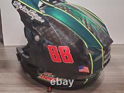 Casque Troy Lee authentique utilisé en course HMS de Dale Jr #88 Pit Crew Slingerland 2013 +
