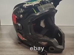 Casque Troy Lee authentique utilisé en course HMS de Dale Jr #88 Pit Crew Slingerland 2013 +
