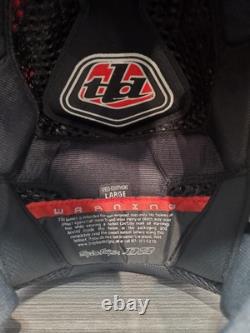 Casque Troy Lee authentique utilisé en course HMS de Dale Jr #88 Pit Crew Slingerland 2013 +