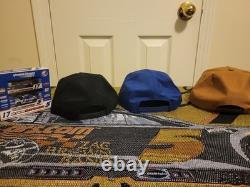 Casquette Snapback New Era de Kyle Larson avec modèle Indy Double en métal.