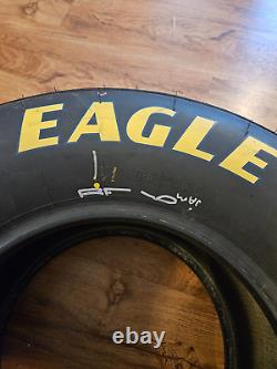 Chase Elliott PREMIÈRE VICTOIRE Course Pneus Usagés 2018 Watkins Glen HMS COA Nascar #9