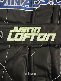 Combinaison de course Toyota complète de Justin Lofton en 2011 NASCAR