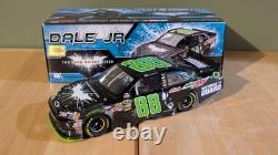 Dale Jr. #88 2012 Michigan Chevalier Noir 1 sur 6,788