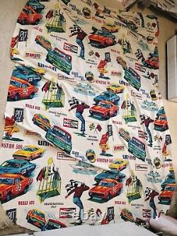 Décoration murale pour homme-caverne à thème vintage de voiture de course Nascar automobile, dimensions 84 x 73