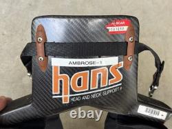 Dispositif Hans utilisé et signé par Marcus Ambrose lors de la course de 2011. Rare