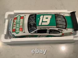 Elliott Sadler et Petty Signé 2010 Hunt Brothers Cot Diecast Personnalisé et Carte