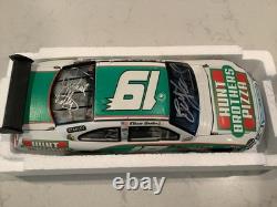Elliott Sadler et Petty Signé 2010 Hunt Brothers Cot Diecast Personnalisé et Carte
