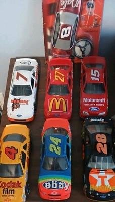Énorme lot de souvenirs de collection vintage de Dale Earnhardt Sr. Jr + Plus de memorabilia NASCAR
