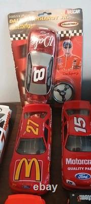 Énorme lot de souvenirs de collection vintage de Dale Earnhardt Sr. Jr + Plus de memorabilia NASCAR