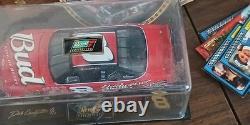 Énorme lot de souvenirs de collection vintage de Dale Earnhardt Sr. Jr + Plus de memorabilia NASCAR