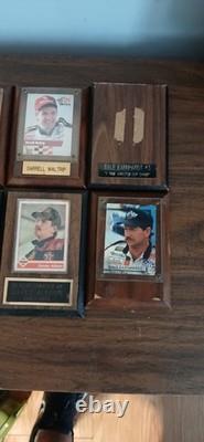 Énorme lot de souvenirs de collection vintage de Dale Earnhardt Sr. Jr + Plus de memorabilia NASCAR