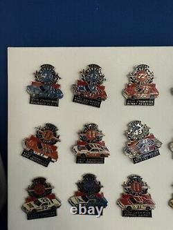 Ensemble complet d'épingles vintage des champions de la série NASCAR Winston Cup de 1971 à 1994, affichage de 24 pièces