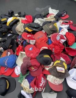 Ensemble de plus de 150 casquettes vintage NASCAR/automobile, conditions variées AUTRES STYLES ÉGALEMENT