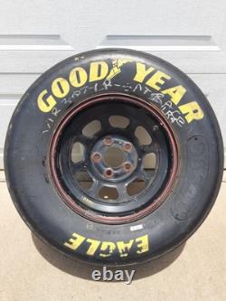 Jante utilisée lors de la course Nascar de Dale Earnhardt Sr RCR #3 OBO LIRE LA DESCRIPTION