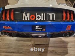 Jenson Button #15 2023 Course de rue de Chicago NASCAR Utilisé en course Pare-chocs arrière Champion de F1