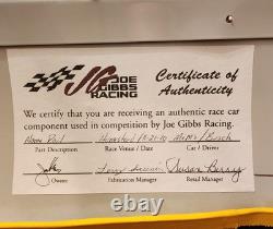 Kyle Busch 2010 Feuille de Métal Signée Namerail Utilisée en Course NASCAR M&M's #18 COA