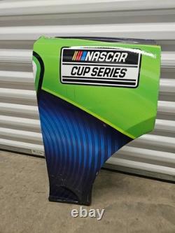 Kyle Busch #8 2025 Nashville Zone Panneau de Contingence Tôle Utilisée en Course NASCAR