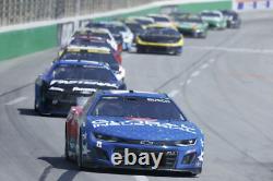 Kyle Busch 8 Panneau de nez central en métal de Chevrolet utilisé lors de la course Atlanta NASCAR
