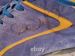 Michael Waltrip 2009 Chaussures de pilote NAPA utilisées en course signées NASCAR