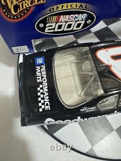 Modèle réduit en métal Diecast 124 de Dale Earnhardt #3 GM Goodwrench Winners Circle 2000 signé