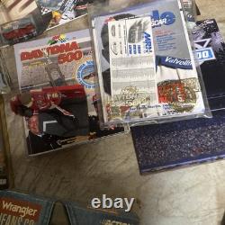 NASCAR Grand Lot de 140+ Photos de Sponsors Billets Cartes à Échanger Programmes Articles Signés