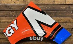 Nascar #47 Ricky Stenhouse Jr 2025 Panneau QTR utilisé en course NOS Energy HYAK