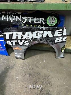 Noah Gragson #10 Bass Pro Tracker Boats 2024 Bristol NASCAR Quarter Panel #6079	
<br/>
<br/>Noah Gragson #10 Bass Pro Tracker Boats 2024 Bristol NASCAR Panneau de Quart #6079